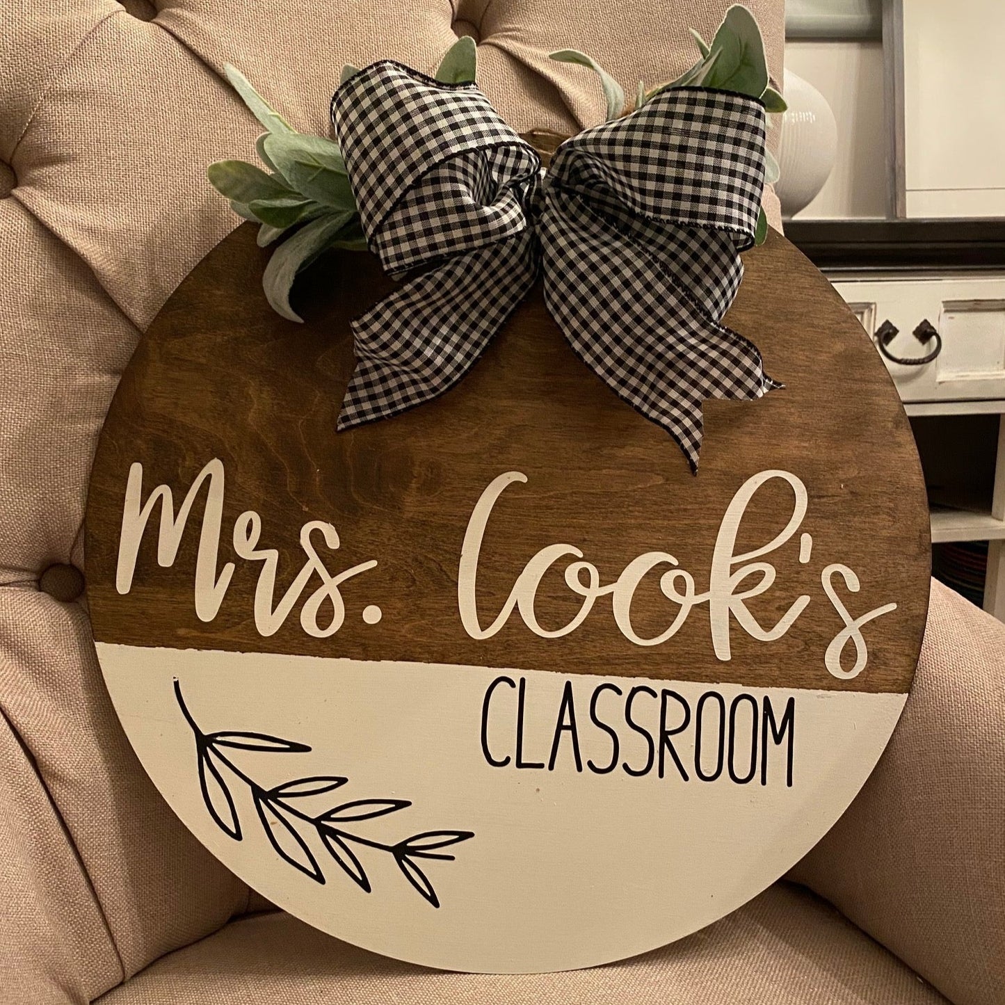 Teacher Round Door Sign