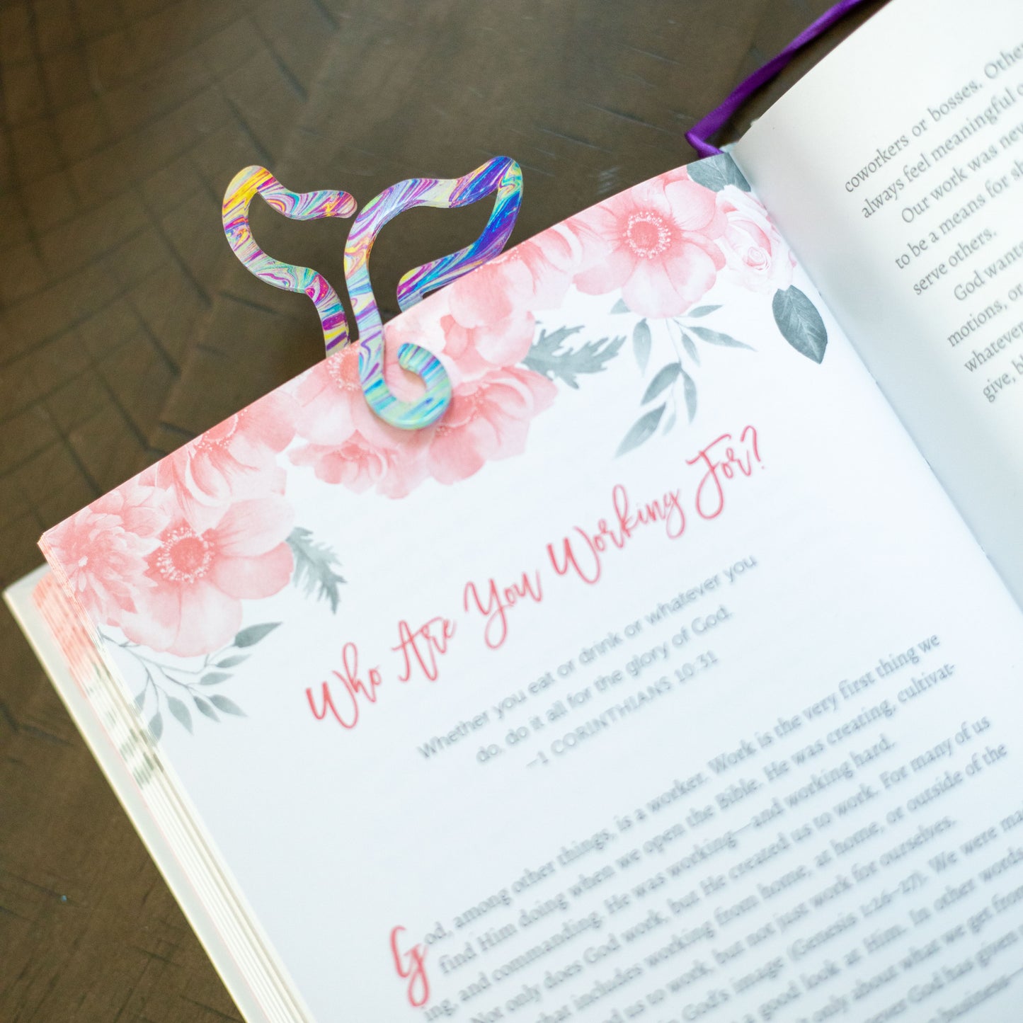 Crew Neck Sweatshirt + Bookmark