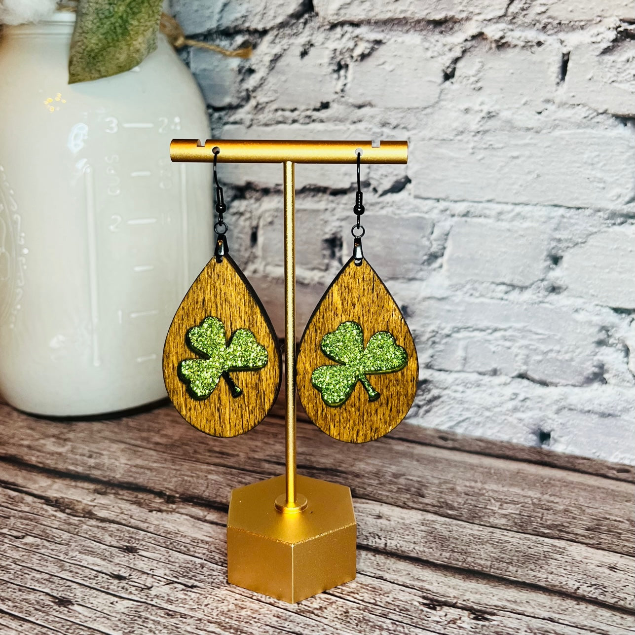 Glitter Shamrock with wooden Tear drop