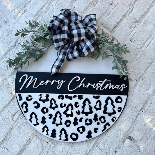 Round Leopard Christmas Tree Sign