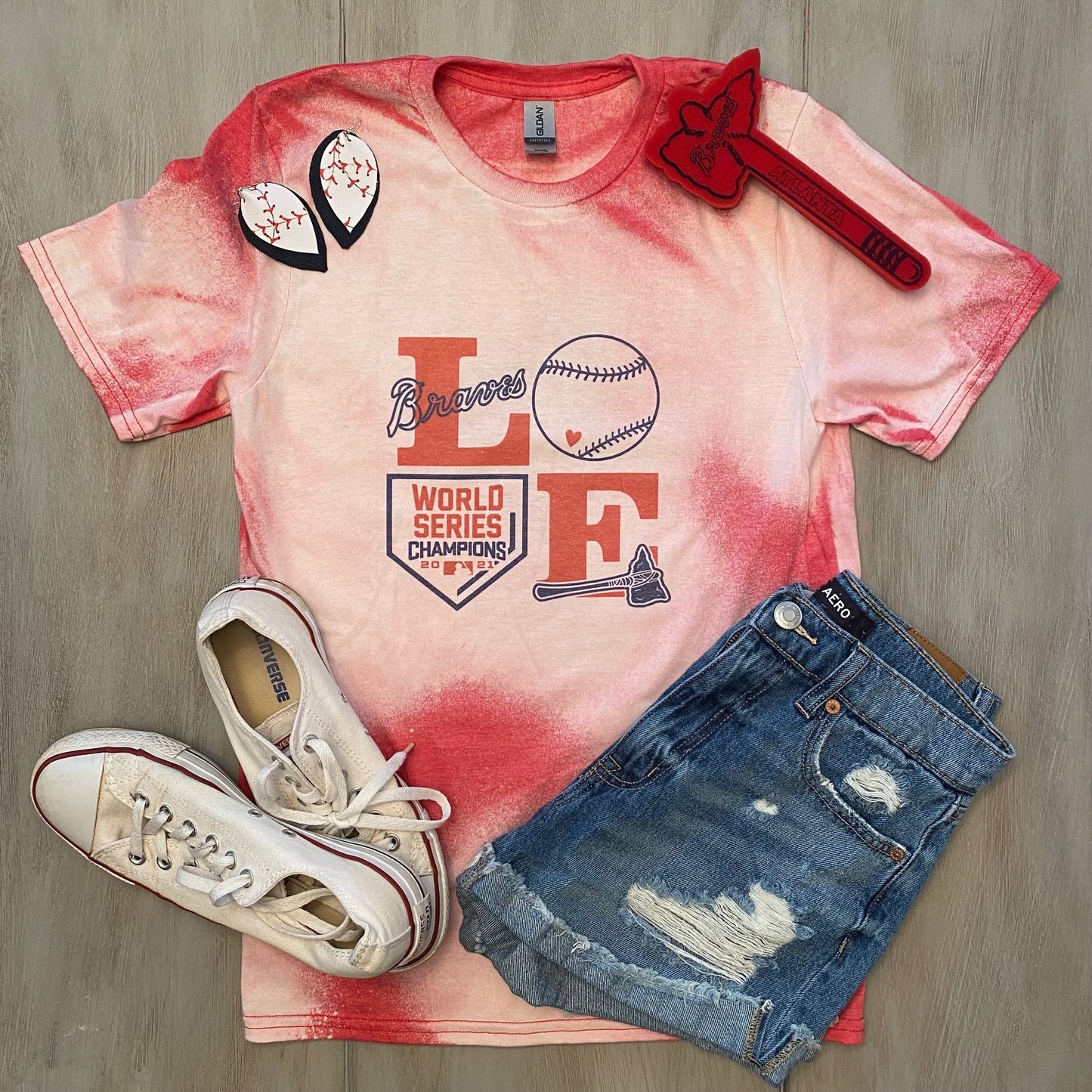 Braves LOVE shirt (bleached edition) – RTTO Creations